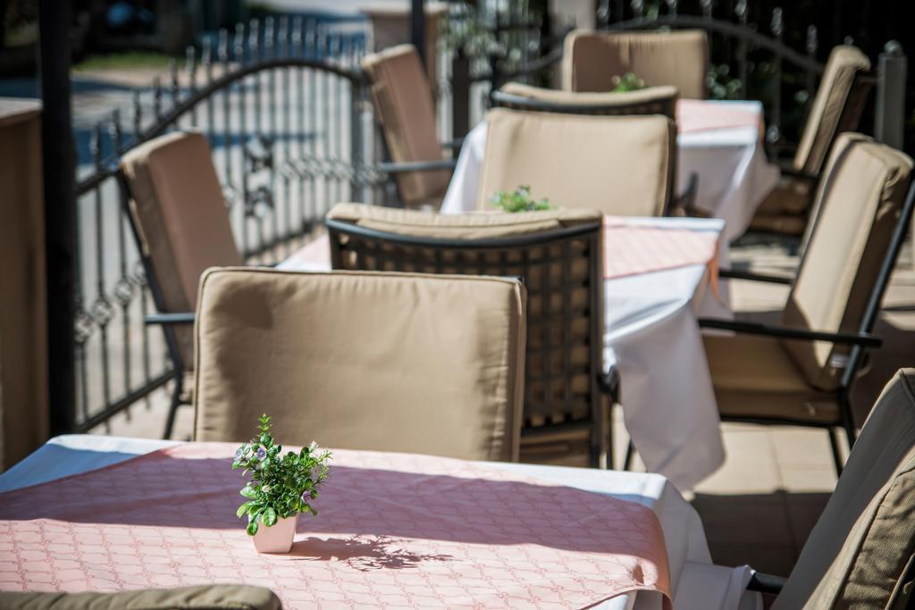 Hotel Hygge Biograd Na Moru Exterior foto