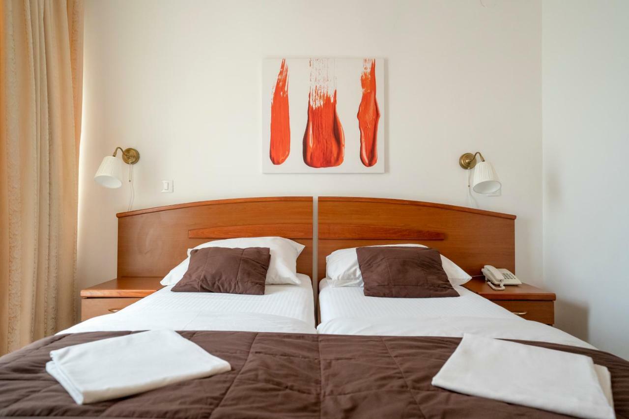 Hotel Hygge Biograd Na Moru Exterior foto